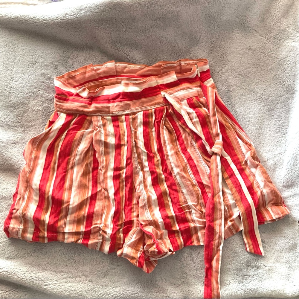 Forever 21 flowy shorts